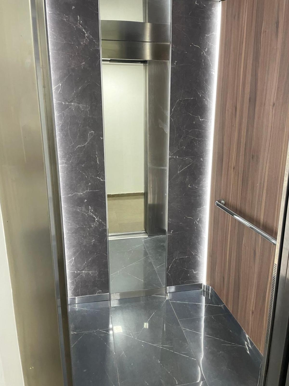 Kamche Lux Apartment Skopje Exteriér fotografie