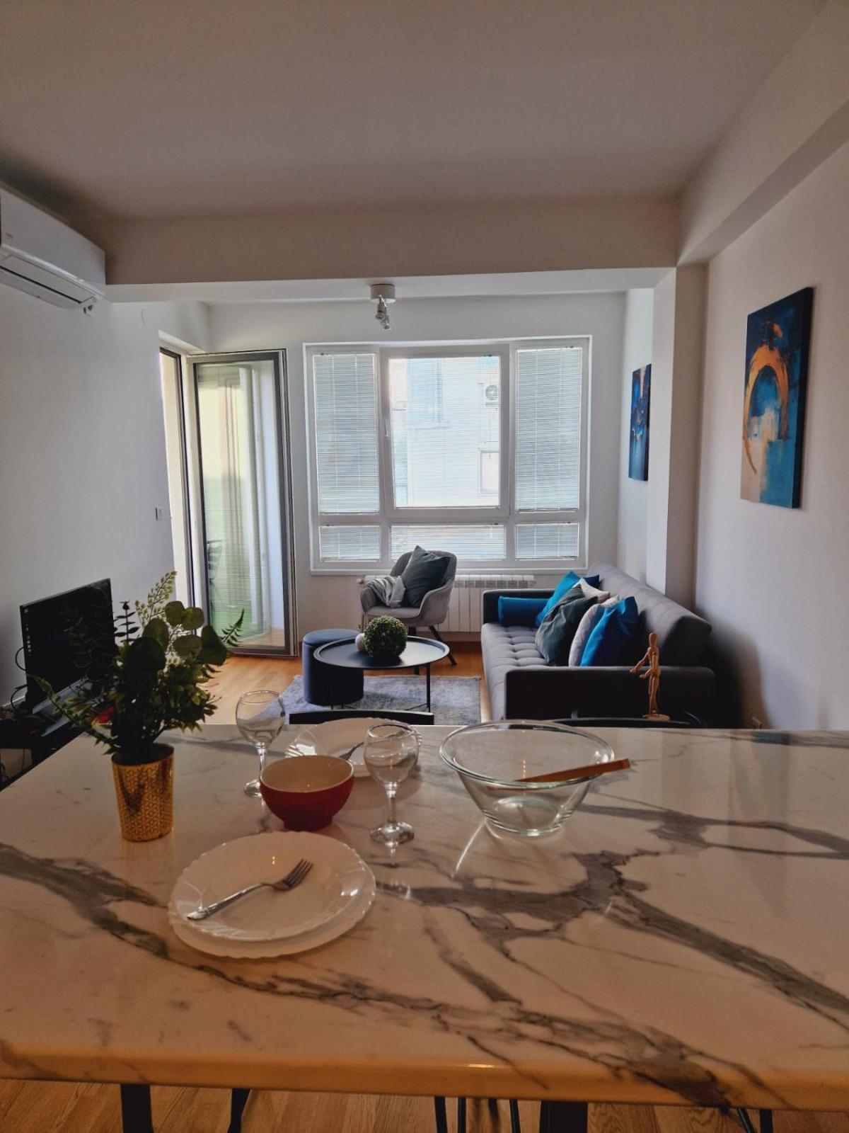 Kamche Lux Apartment Skopje Exteriér fotografie